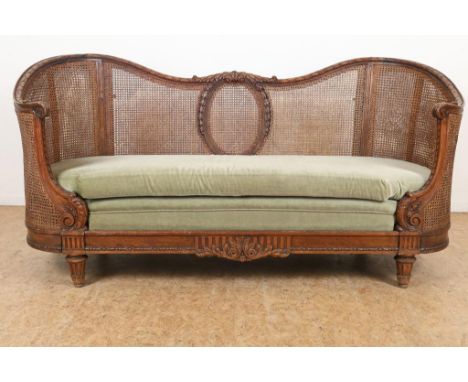 Oak carved Louis XVI sofa with wicker and green velour, 19th  century, h. 93, w. 188, d. 80 cm. (wicker with defects)Eiken ri