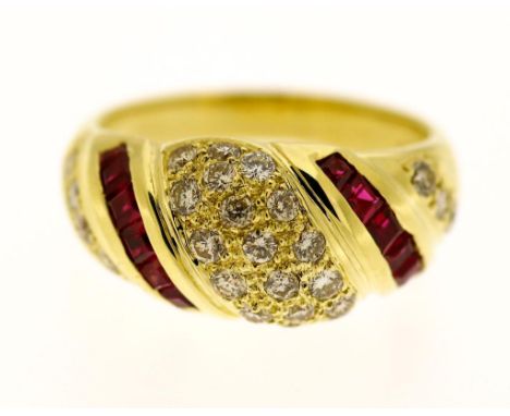 Yellow gold ring mounted with ruby and brilliants 0.80 ct. size  17Geelgouden ring bezet met robijn en briljant geslepen diam