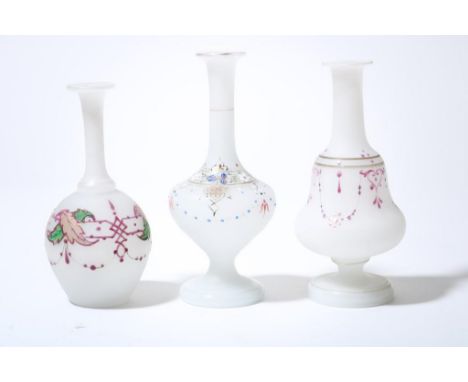 2 glass carafs with stop, and 1 vase, decorated enamel floral  motives, h. 23 cm.Lot van 2 matglazen karaffen onder stolp, en