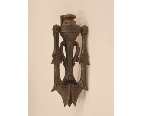 Arts and Crafts cast iron door knocker 21 x 9 cm