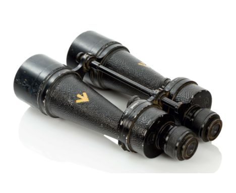 A PAIR OF ADMIRALTY ISSUED 'POWER 10' BRIDGE BINOCULARS BY ROSS, CIRCA 1940, the back-plates stamped with maker~s marks, date
