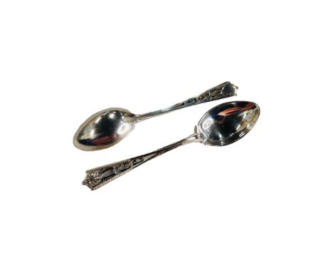 PAIR OF SILVER GOLFING THEMED SPOONS