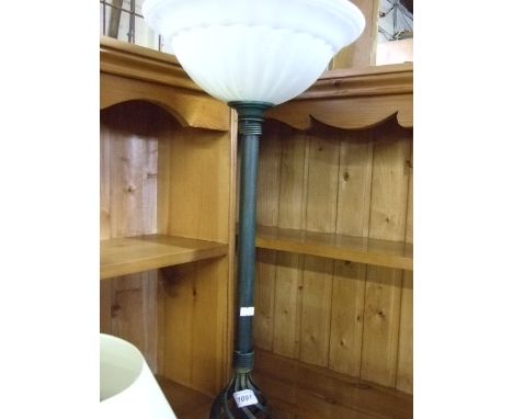 GREEN METAL STANDARD LAMP 