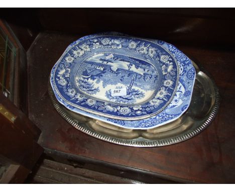TRAY AND 2 BLUE AND WHITE SERVING PLATES INC SPODE ITALIA