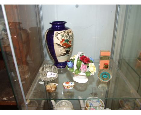 2 PILL BOXES, POSY, ORIENTAL STYLE VASE AND 2 VINTAGE PERFUMES