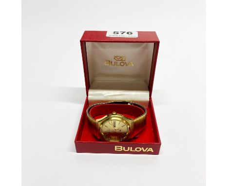 A gents vintage Bulova wristwatch.