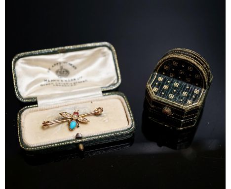 An Edwardian yellow metal and gem set bee brooch, 32mm and an SJ Philips ring box.