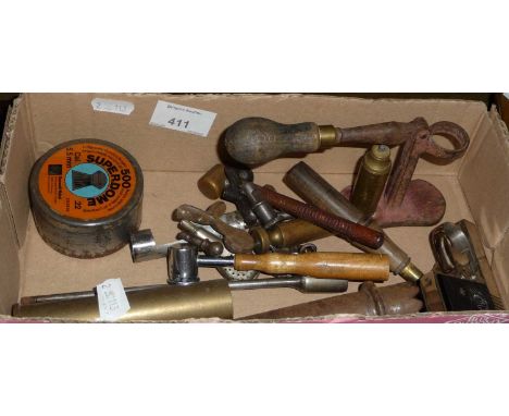 EMCE starter pistol, shotgun cartridge making tools and equipment, etc.