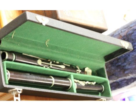 Cased Wooden Clarinet (a/f)