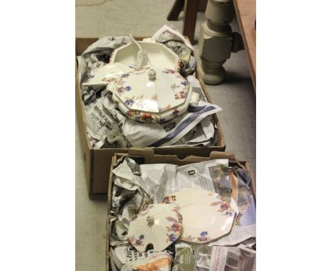 Comrehensive Art Deco Old Foley ware Dinner Service including 12 Dinner Plates, 12 Dessert Plates, 11 Side Plates, 5 Meat Dis