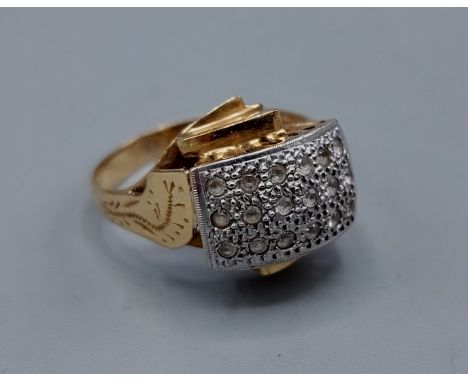 An 18ct Diamond ring with three rows of Diamonds, 3.4gms, ring size N 