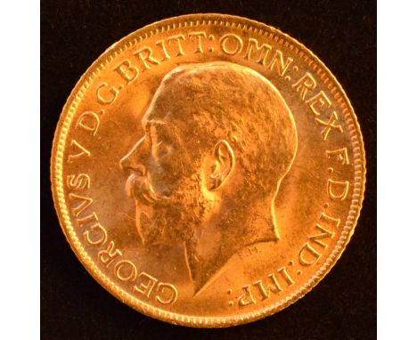 King George V, Sovereign, 1914, Bare head l. R. St. George and dragon, London mint, edge milled, gold, weight 8g, VF.
