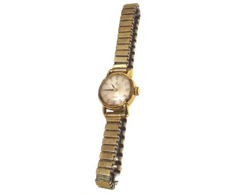 Vintage ladies consul 18ct gold wristwatch on unmarked yellow metal strap Condition reports are not available for our Interio