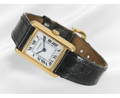 Armbanduhr: hochwertige vintage Damenuhr von Cartier aus 18K Gelbgold, Model "Tank": Gehäuse 28 x 20,5mm, 18K Gelbgold, Quarz
