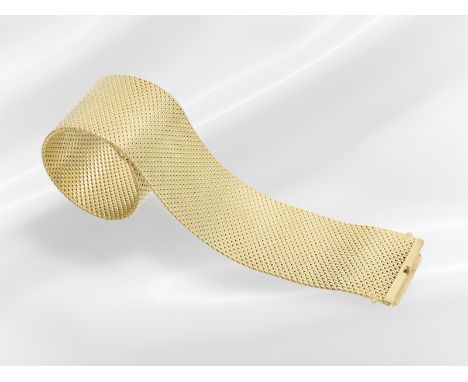 Armband: besonders schweres und außergewöhnlich breites vintage Goldschmiedearmband, 14K Gold: Ca. 20cm lang, ca. 96g, 14K Ge
