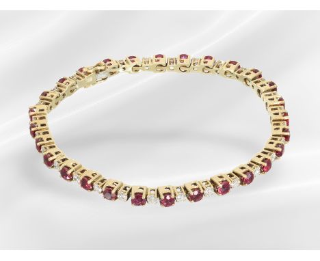 Armband: hochwertiges vintage Rubin/Brillant-Tennisarmband: Ca. 18cm lang, ca. 15,2g, 14K Gelbgold, ca. 3,5mm breit, besetzt 