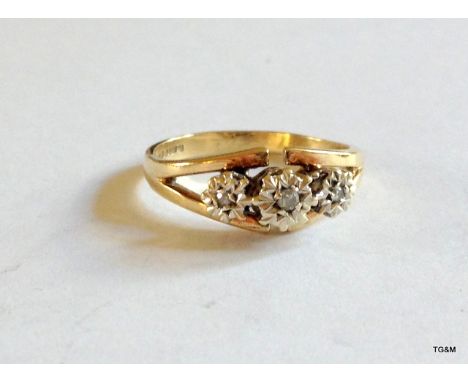 A 9ct gold 3 stone diamond ring size M