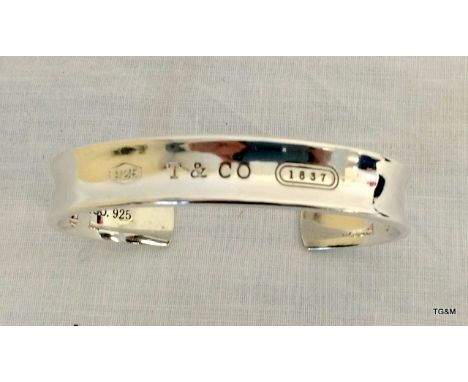A Tiffany & Co Style Bangle