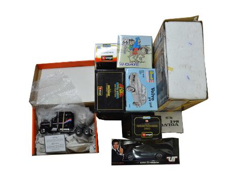 Die-cast model vehicles, eight including Burago ref. 6108 Williams FW14; GATE Laurel and Hardy in Jeep; Revell ref. 08886 Vol