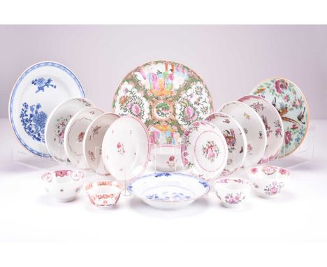 An assembled group of Chinese export porcelain, 18th-19th century Including five famille rose teabowls, eight similar saucers