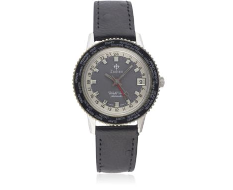 A GENTLEMAN'S STAINLESS STEEL ZODIAC WORLD TIME AUTOMATIC WRIST WATCH DATED 1972, WITH ORIGINAL BOX, PAPERS &amp; STICKER
D: 