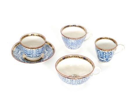 A late 18th to early 19th Century Worcester Royal Lily pattern footed tea bowl and saucer, both with crescent marks together 
