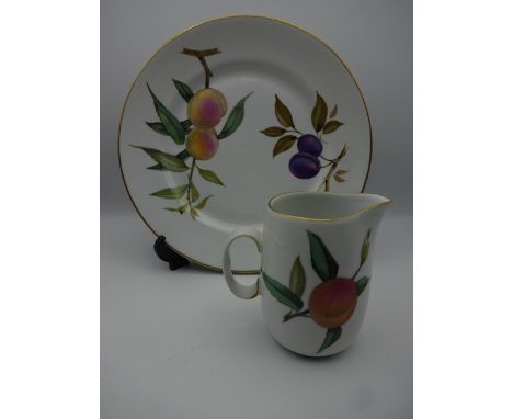 ROYAL WORCESTER EVESHAM 55+ PIECE DINNER SERVICE