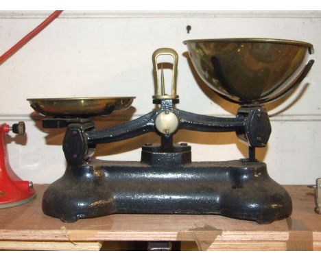 LIBRA KITCHEN SCALES ( NO WEIGHTS )