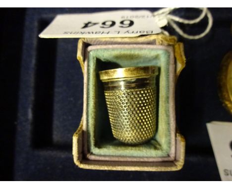 SILVER THIMBLE IN BOX