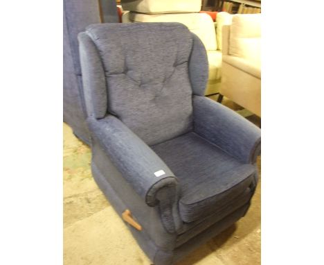 BLUE MANUAL RECLINER