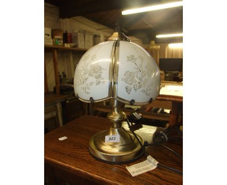 TOUCH LAMP