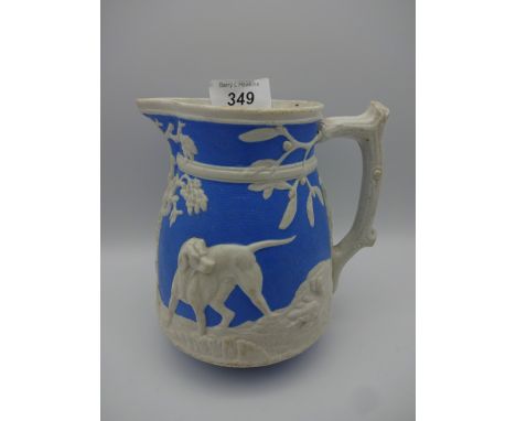 MID 19TH CENTURY HUNTING THEMED JUG WEDGWOOD STYLE 15CM TALL