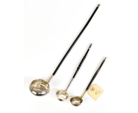 An Irish Georgian hallmarked silver toddy ladle with baleen handle, Dublin, manufacturer and date marks rubbed, length 36cm, 