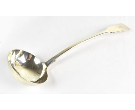 Goldsmiths &amp; Silversmiths Ltd; a hallmarked silver tureen ladle, London 1901, approximate weight 9.2ozt/287g.&nbsp;Additi