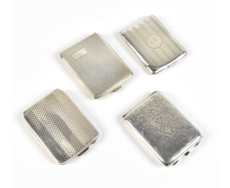 DEAKIN &amp; FRANCIS; a George V hallmarked silver matchbox holder with engine turned decoration and gilded interior, Birming