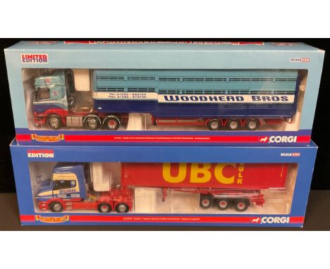 Toys - Corgi 1:50 scale Hauliers of Renown CC13904 Foden Alpha Houghton Parkhouse 'The Professional' livestock transporter - 