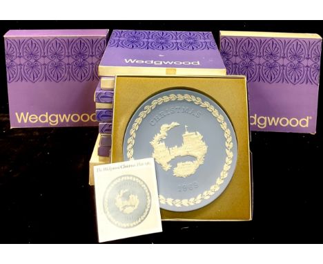 A set of ten Wedgwood Jasperware Christmas plates 1968 - 1978; another Wedgwood collector's Christmas plate (11) 