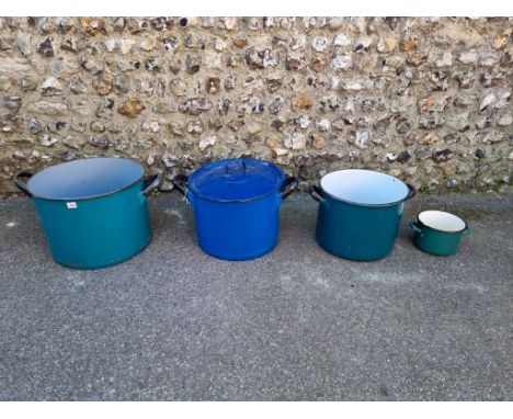 A set of four enamel pots,&nbsp;one with lid.&nbsp; 