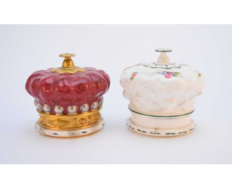 A scarce Coalport inkwell and cover commemorating the Coronation of King George V, 1911, the cover formed as a crown, inscrib