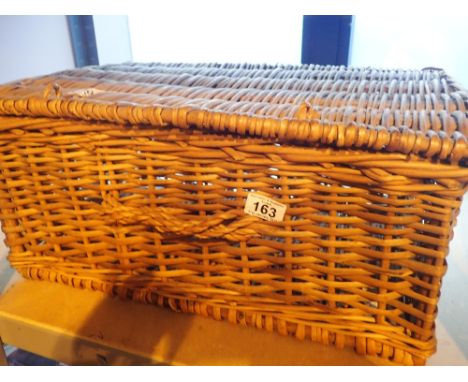 Vintage wicker picnic basket