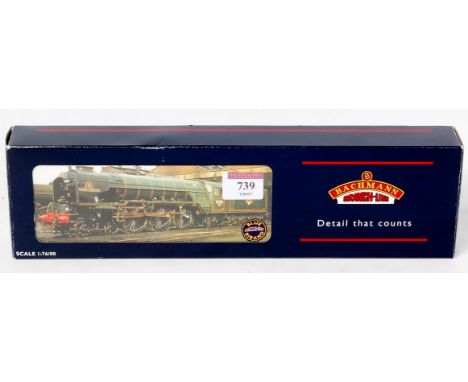 A Bachmann 32-555 class A1 engine and tender BR green 'Kestrel' (NM-BNM)