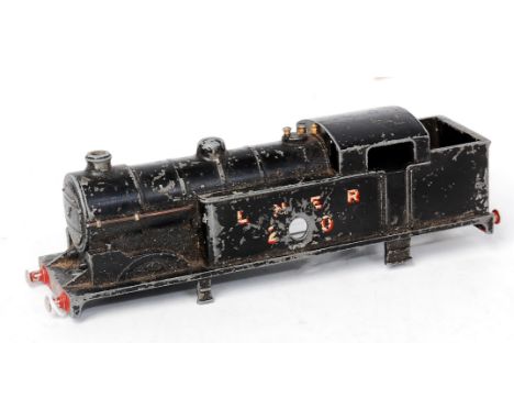 A prewar Hornby Dublo clockwork DL7 tank engine body only (a/f)