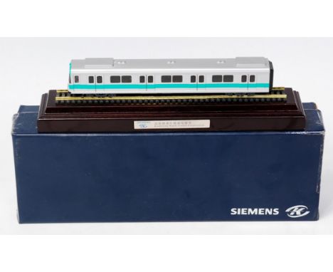 A 'Siemens' promotional model of diesel rail car for the Kashalung rapid transit system, unusual (G-BG)