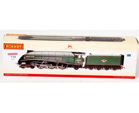A Hornby R2340 BR green class A4 engine and tender 'Golden Plover' DCC ready (G-BG)