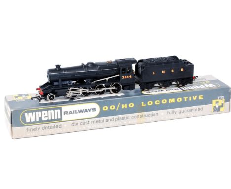 A Wrenn Railways W2240 class 8F engine and tender LNER black, gold transfers shaded red, with instructions (NM-BG)