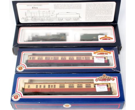 A Bachmann 31-826 BR plain green class 43XX engine and tender and 34-055 and 34-080 Collett coaches (G-BG)