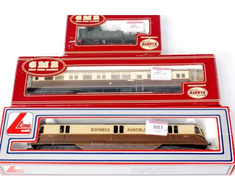 A Lima GWR brown/cream Parcels railcar (G-BG) and a GMR (Airfix) 14XX tank engine and autocoach GWR livery (G-BG)