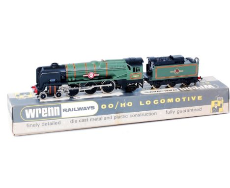 A Wrenn rebuilt Bulleid pacific BR lined green 'Clan Line' with instructions, but in a W2224 goods engine box (G-BG)