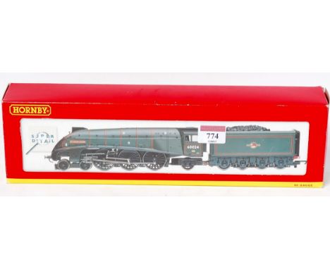 A Hornby R2203 BR green class A4 engine and tender 'Kingfisher' (NM-BNM)