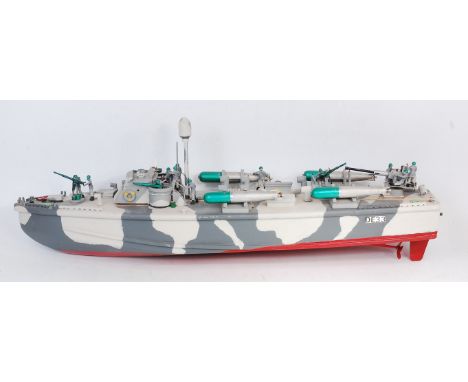 Scratch built display model of a British Motor Torpedo boat DE33, 31 inches long x 8 inches beam, on display stand plus carry